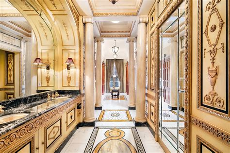 maison versace in vendita|Gianni Versace’s former New York mansion could be yours – for .